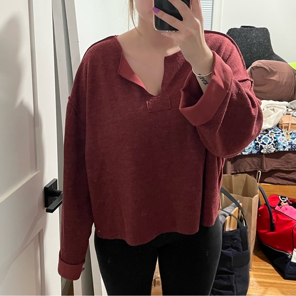 Urban Outfitters Jax Maroon Top - Picture 6 of 6